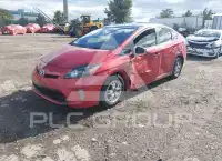 2014 Toyota PRIUS фото