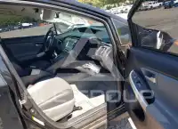 2014 Toyota PRIUS photo