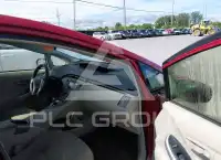 2014 Toyota PRIUS фото