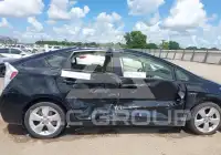 2014 Toyota PRIUS фото