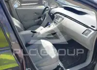 2014 Toyota PRIUS фото