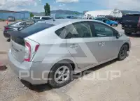 2014 Toyota PRIUS photo