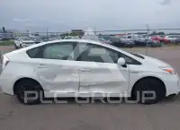 2014 Toyota PRIUS photo