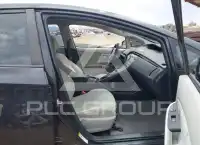 2014 Toyota PRIUS фото