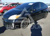 2014 Toyota PRIUS photo