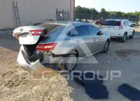2014 Toyota AVALON photo