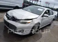 2014 Toyota AVALON photo