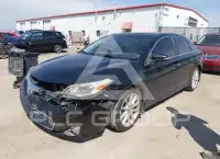 2014 Toyota AVALON photo