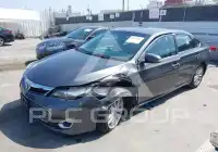 2014 Toyota AVALON photo