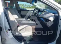 2014 Toyota AVALON photo