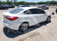 2014 KIA Forte photo