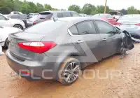 2014 KIA Forte photo