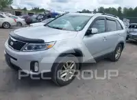 2014 KIA Sorento фото
