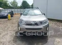 2014 KIA Sorento фото
