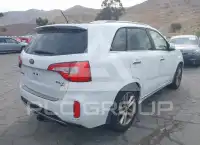 2014 KIA Sorento photo