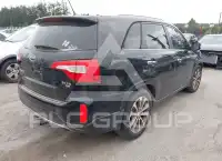 2014 KIA Sorento photo