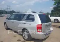 2014 KIA Sedona photo