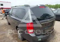 2014 KIA Sedona фото
