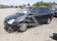 2014 KIA Sedona фото