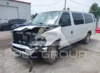2014 Ford E-350 фото