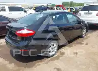 2014 Ford FIESTA фото