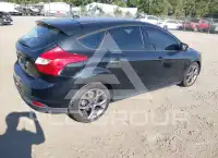 2014 Ford FOCUS фото