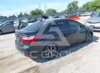 2014 Ford FOCUS фото