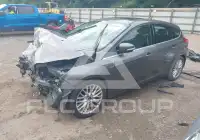 2014 Ford FOCUS фото