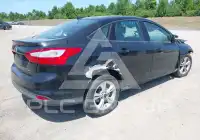 2014 Ford FOCUS photo