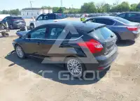 2014 Ford FOCUS photo