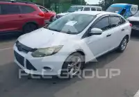 2014 Ford FOCUS фото
