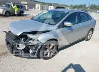 2014 Ford FOCUS фото