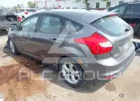 2014 Ford FOCUS photo