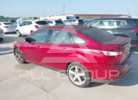 2014 Ford FOCUS photo
