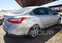 2014 Ford FOCUS фото