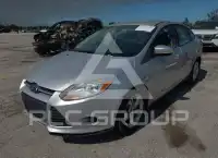 2014 Ford FOCUS фото