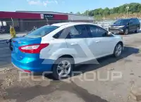 2014 Ford FOCUS photo