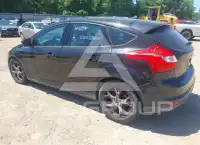 2014 Ford FOCUS photo