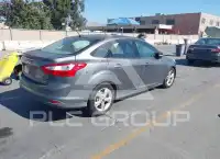 2014 Ford FOCUS фото