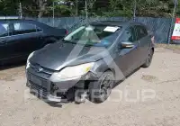 2014 Ford FOCUS photo