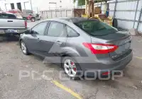 2014 Ford FOCUS фото