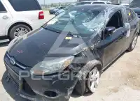 2014 Ford FOCUS фото