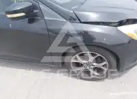 2014 Ford FOCUS фото