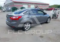 2014 Ford FOCUS photo