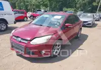 2014 Ford FOCUS фото