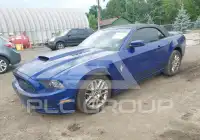 2014 Ford MUSTANG photo