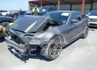 2014 Ford MUSTANG фото