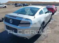 2014 Ford MUSTANG photo