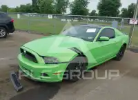 2014 Ford MUSTANG фото