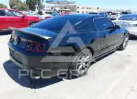 2014 Ford MUSTANG фото